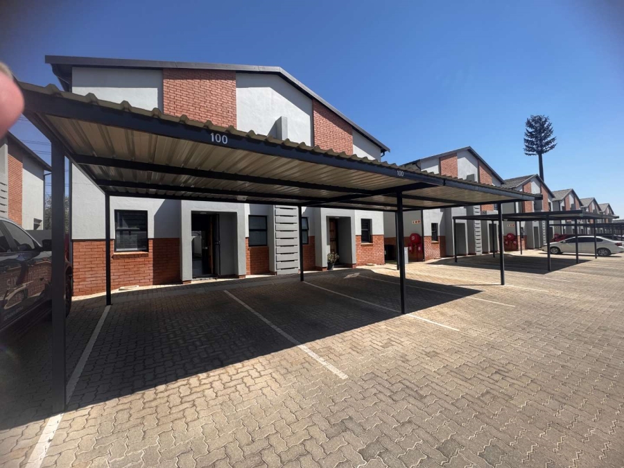 3 Bedroom Property for Sale in Alberante Gauteng