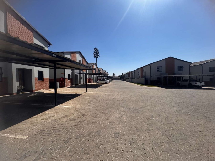 3 Bedroom Property for Sale in Alberante Gauteng