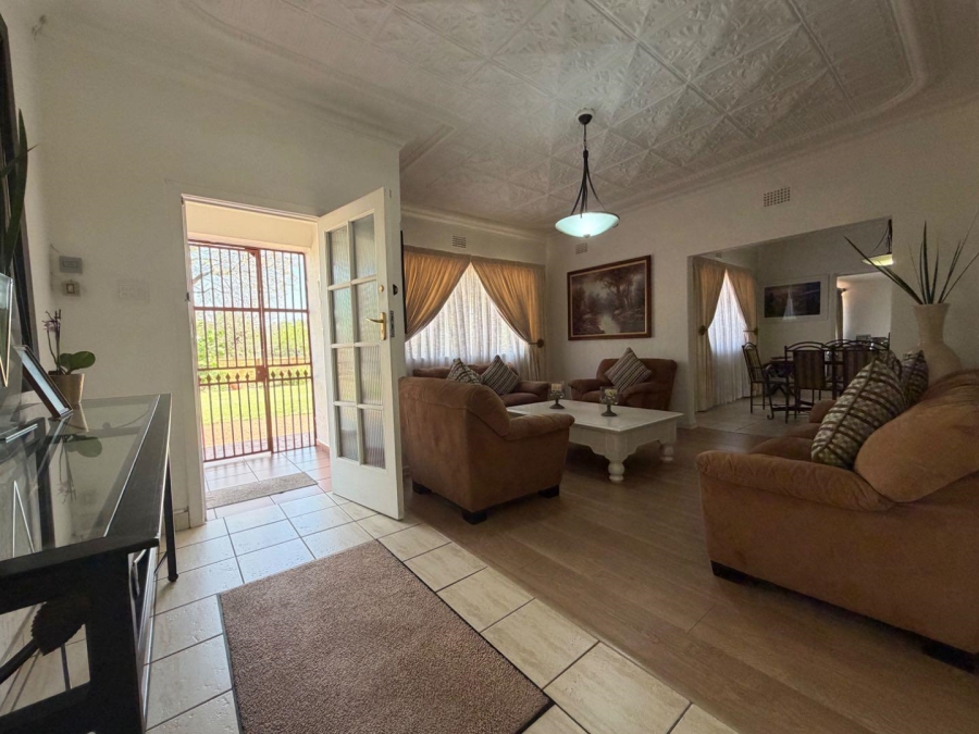 7 Bedroom Property for Sale in Lambton Gauteng