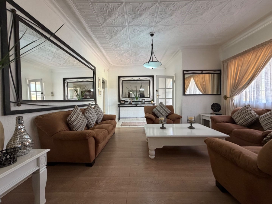 7 Bedroom Property for Sale in Lambton Gauteng