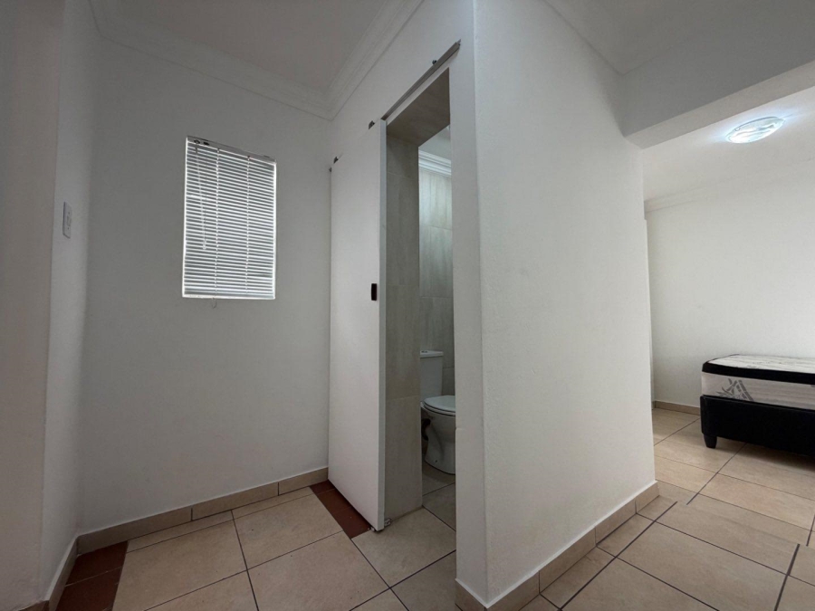 7 Bedroom Property for Sale in Lambton Gauteng