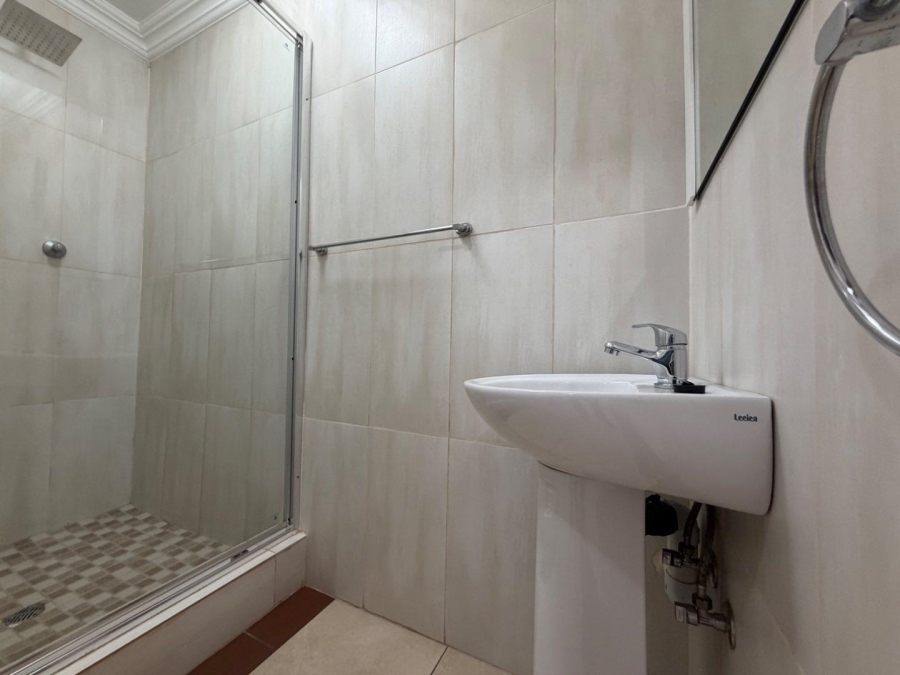 7 Bedroom Property for Sale in Lambton Gauteng