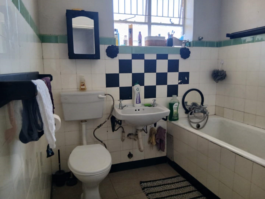 To Let 1 Bedroom Property for Rent in Lambton Gauteng