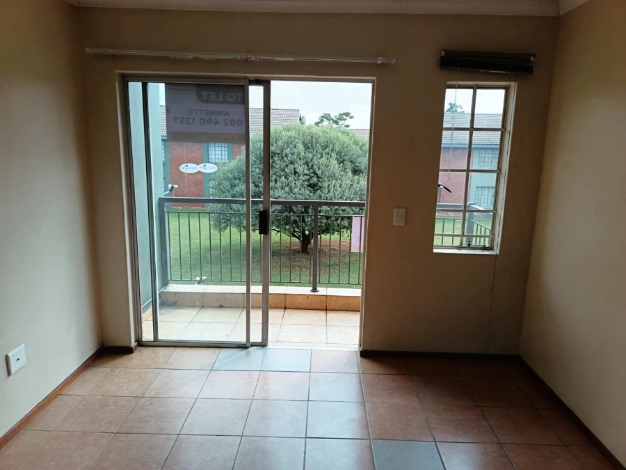 To Let 2 Bedroom Property for Rent in Theresa Park Gauteng