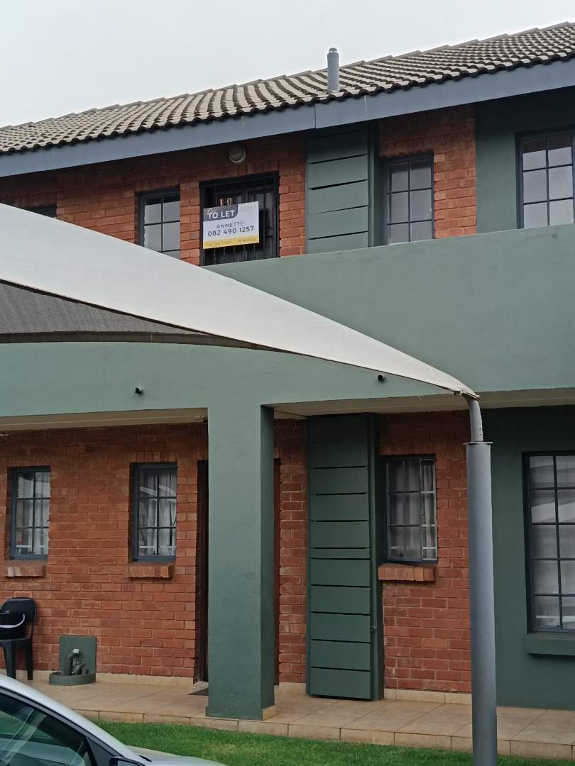 To Let 2 Bedroom Property for Rent in Theresa Park Gauteng