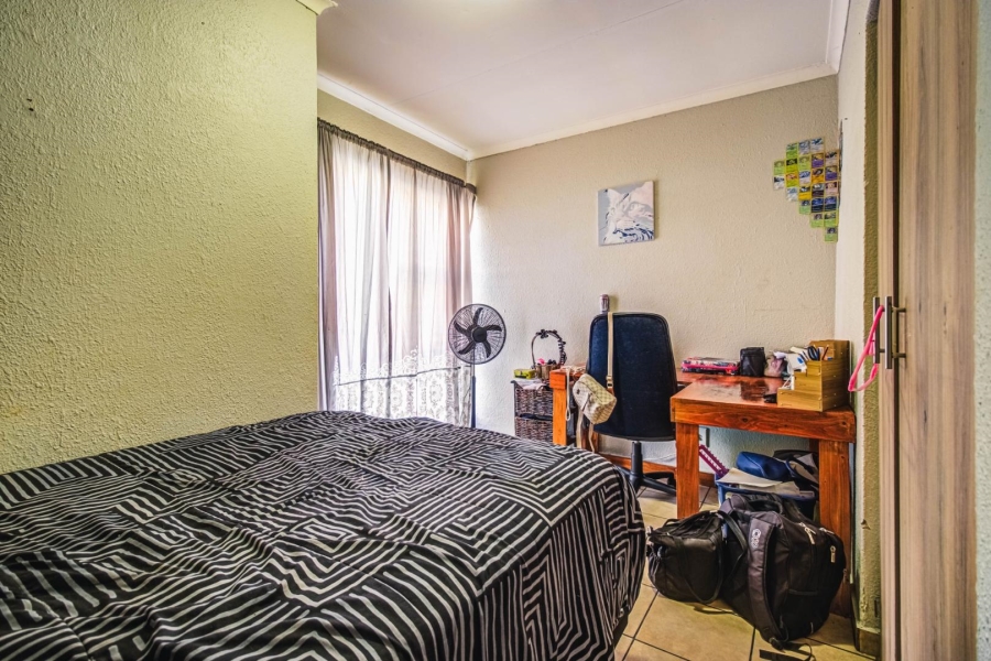 3 Bedroom Property for Sale in Glen Marais Gauteng