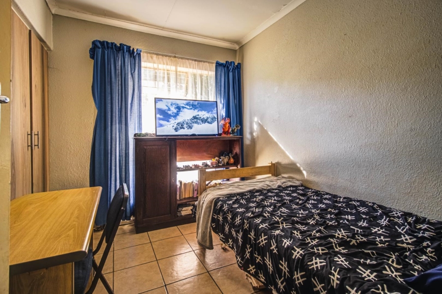3 Bedroom Property for Sale in Glen Marais Gauteng