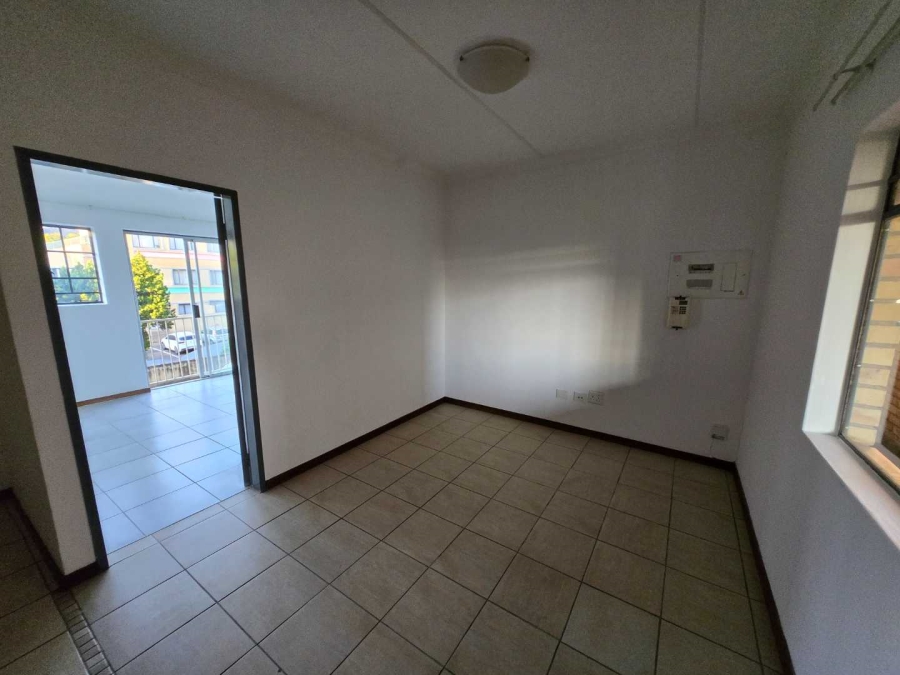 To Let 1 Bedroom Property for Rent in Ferndale Gauteng