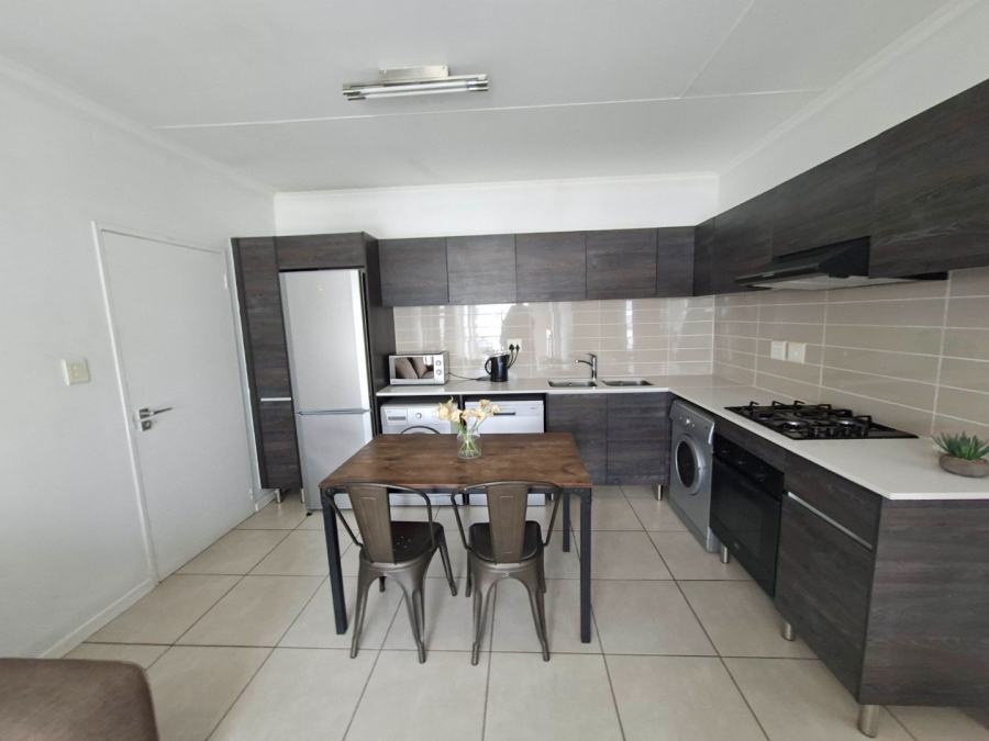 To Let 1 Bedroom Property for Rent in Bryanston Gauteng