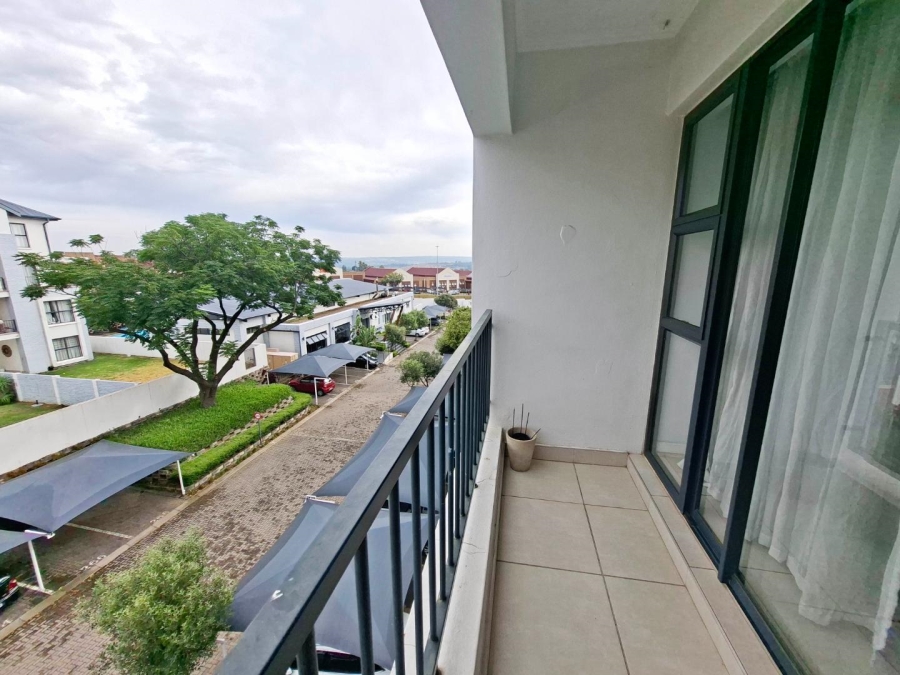 To Let 1 Bedroom Property for Rent in Bryanston Gauteng