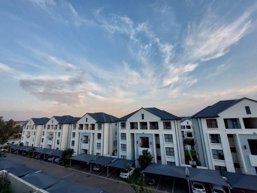 To Let 1 Bedroom Property for Rent in Bryanston Gauteng