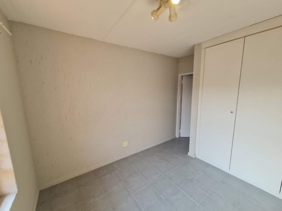 To Let 1 Bedroom Property for Rent in Ferndale Gauteng