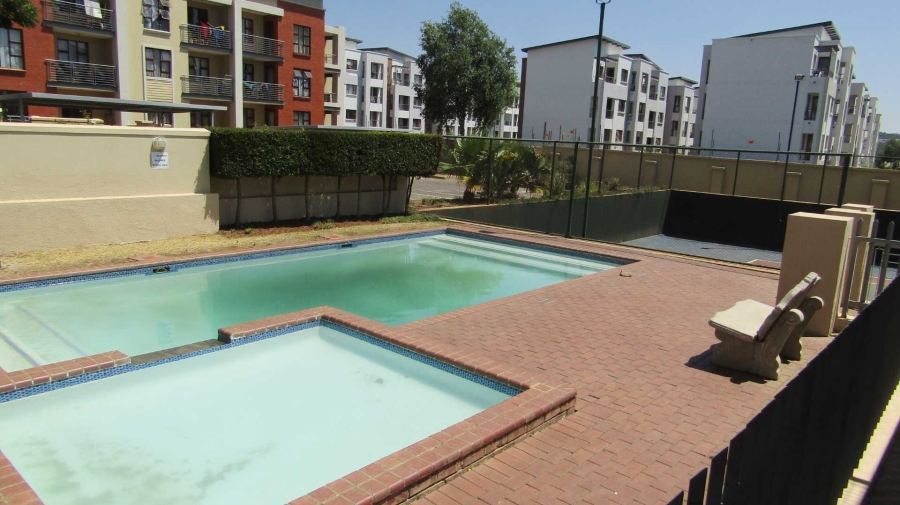 To Let 1 Bedroom Property for Rent in Ferndale Gauteng