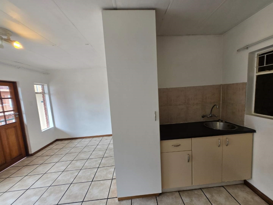 To Let 0 Bedroom Property for Rent in Braamfontein Werf Gauteng