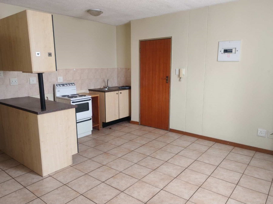 2 Bedroom Property for Sale in Hillcrest Gauteng