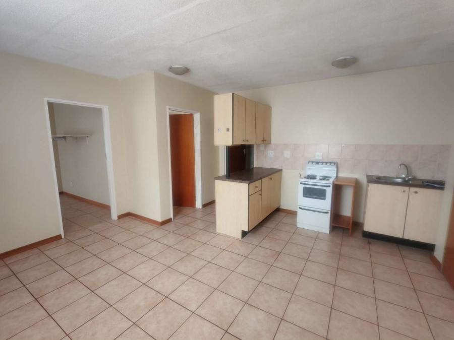 2 Bedroom Property for Sale in Hillcrest Gauteng
