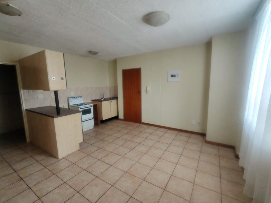 2 Bedroom Property for Sale in Hillcrest Gauteng