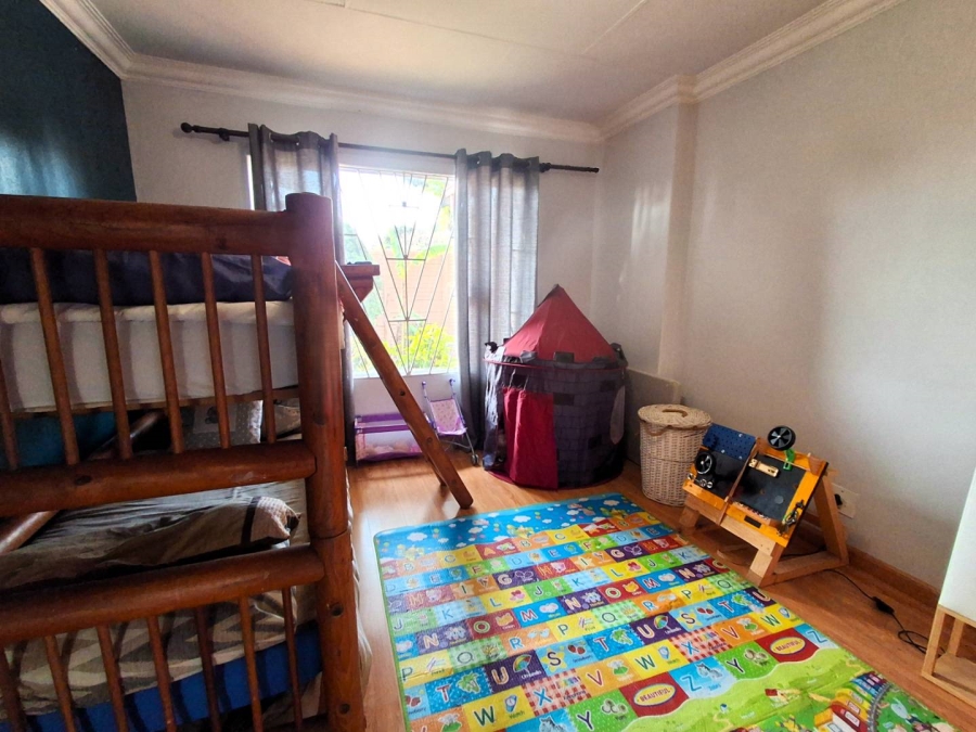 3 Bedroom Property for Sale in Rooihuiskraal North Gauteng