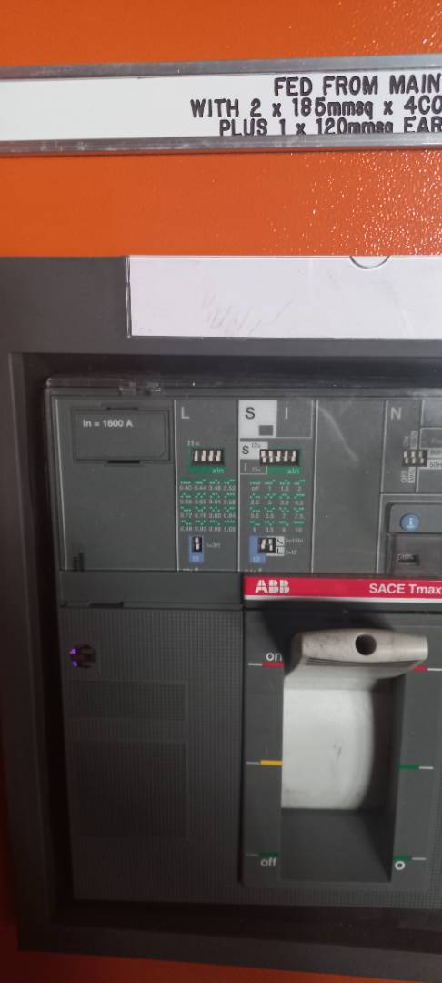 To Let Commercial Property for Rent in Alrode Gauteng