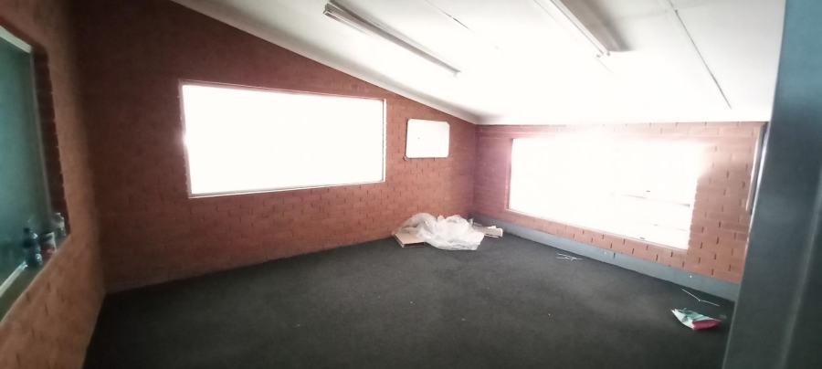 To Let Commercial Property for Rent in Alrode Gauteng