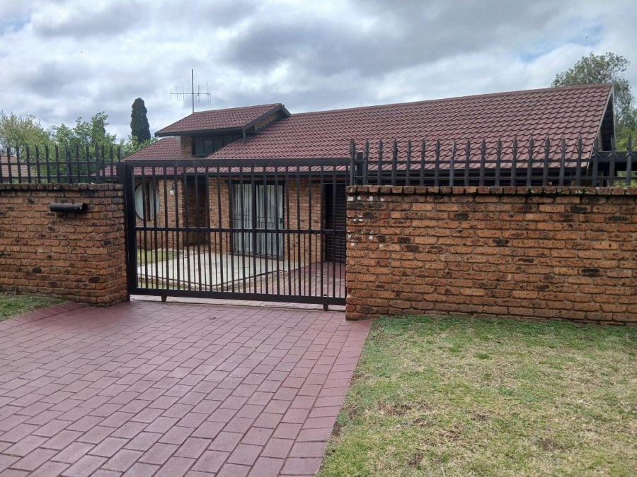 3 Bedroom Property for Sale in Norkem Park Gauteng