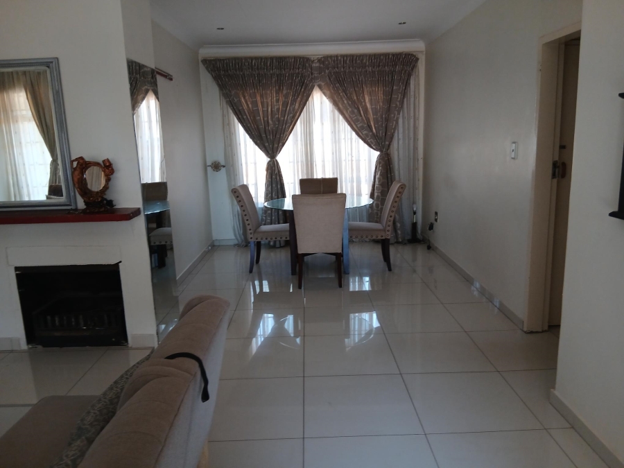 3 Bedroom Property for Sale in Birch Acres Gauteng