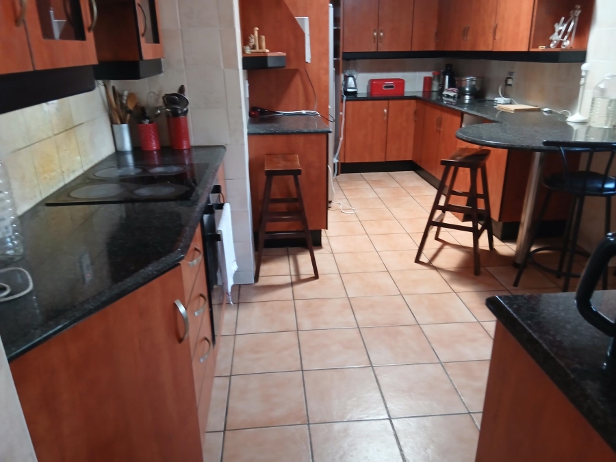 3 Bedroom Property for Sale in Birch Acres Gauteng