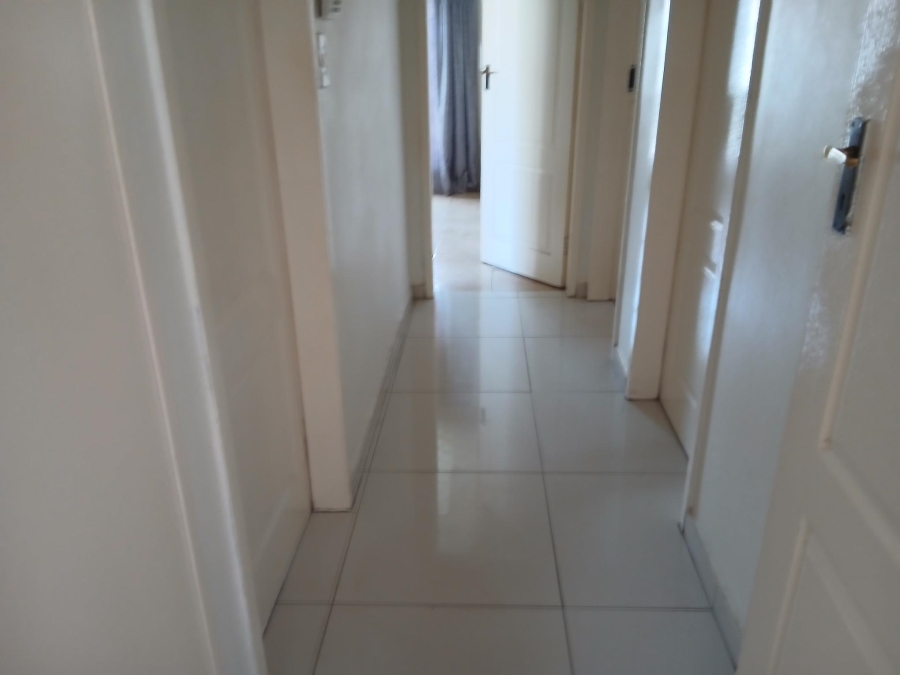 3 Bedroom Property for Sale in Birch Acres Gauteng