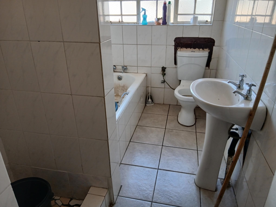 3 Bedroom Property for Sale in Birch Acres Gauteng