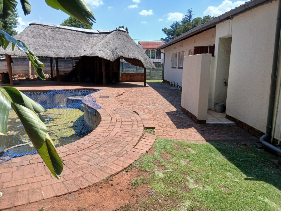 3 Bedroom Property for Sale in Birch Acres Gauteng