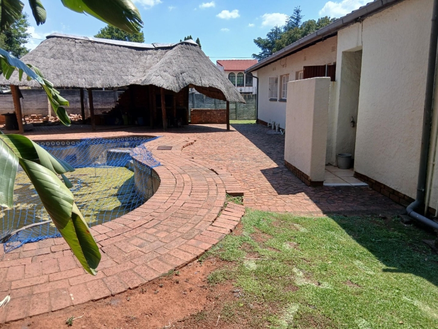 3 Bedroom Property for Sale in Birch Acres Gauteng