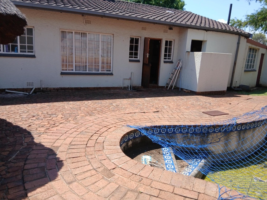 3 Bedroom Property for Sale in Birch Acres Gauteng