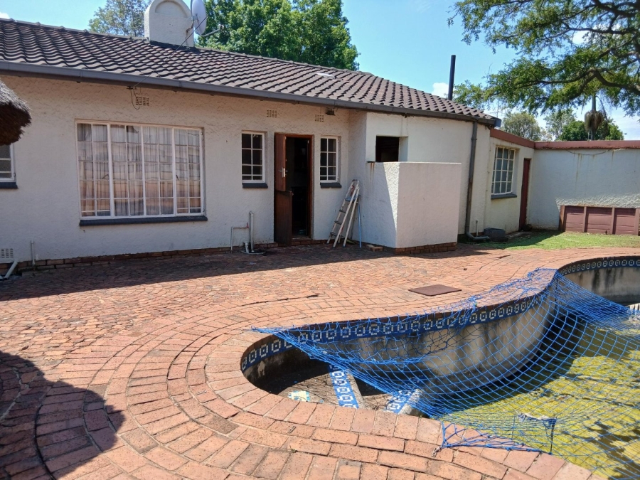 3 Bedroom Property for Sale in Birch Acres Gauteng