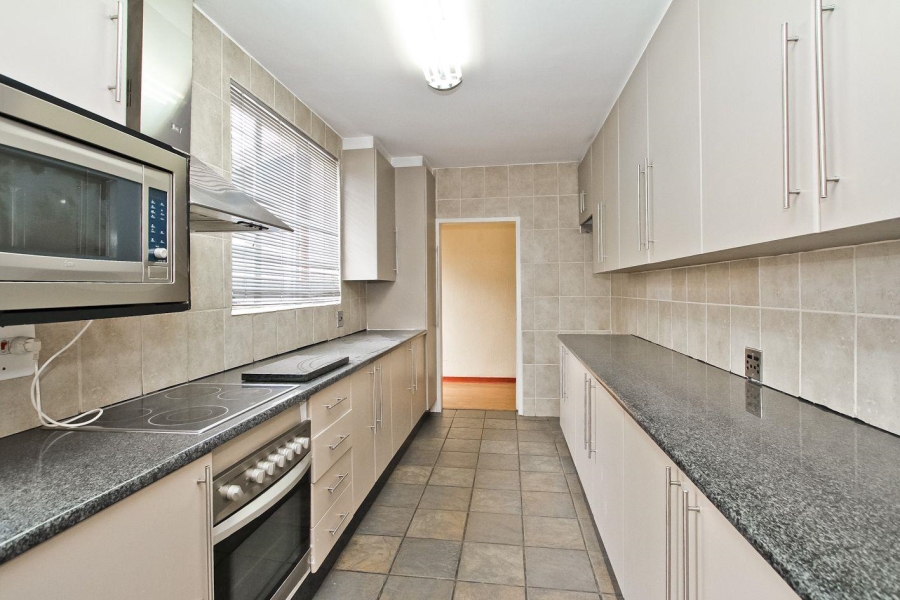 3 Bedroom Property for Sale in Bramley Park Gauteng