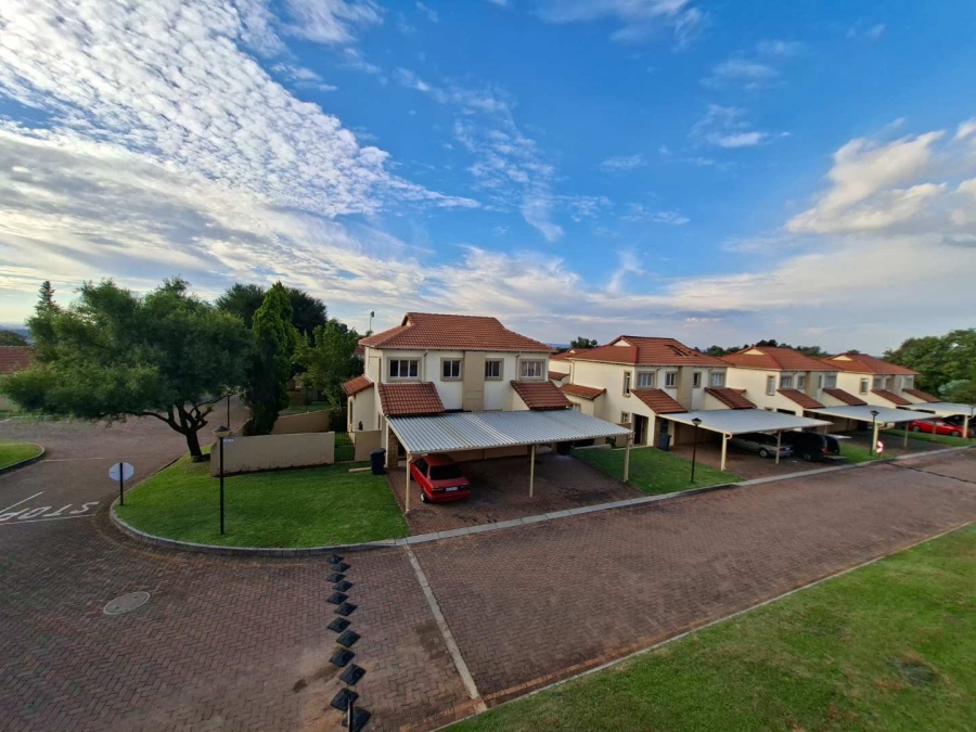 To Let 1 Bedroom Property for Rent in North Riding Gauteng