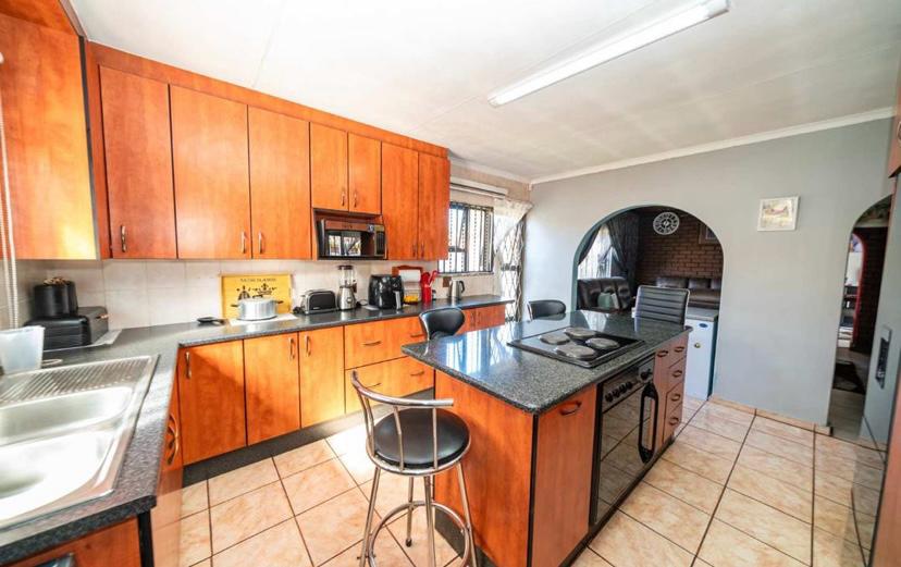 3 Bedroom Property for Sale in New State Areas Gauteng