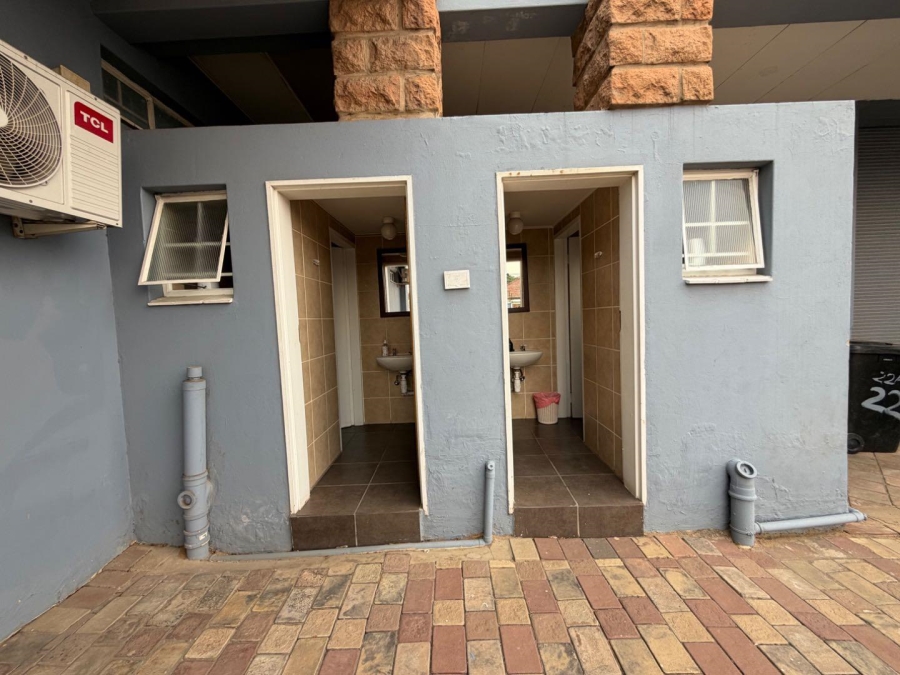 Commercial Property for Sale in Parkhill Gardens Gauteng