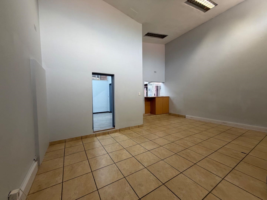 Commercial Property for Sale in Parkhill Gardens Gauteng