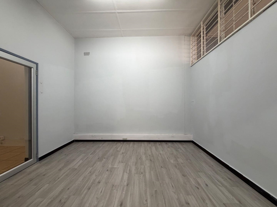 Commercial Property for Sale in Parkhill Gardens Gauteng