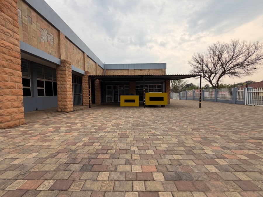 Commercial Property for Sale in Parkhill Gardens Gauteng