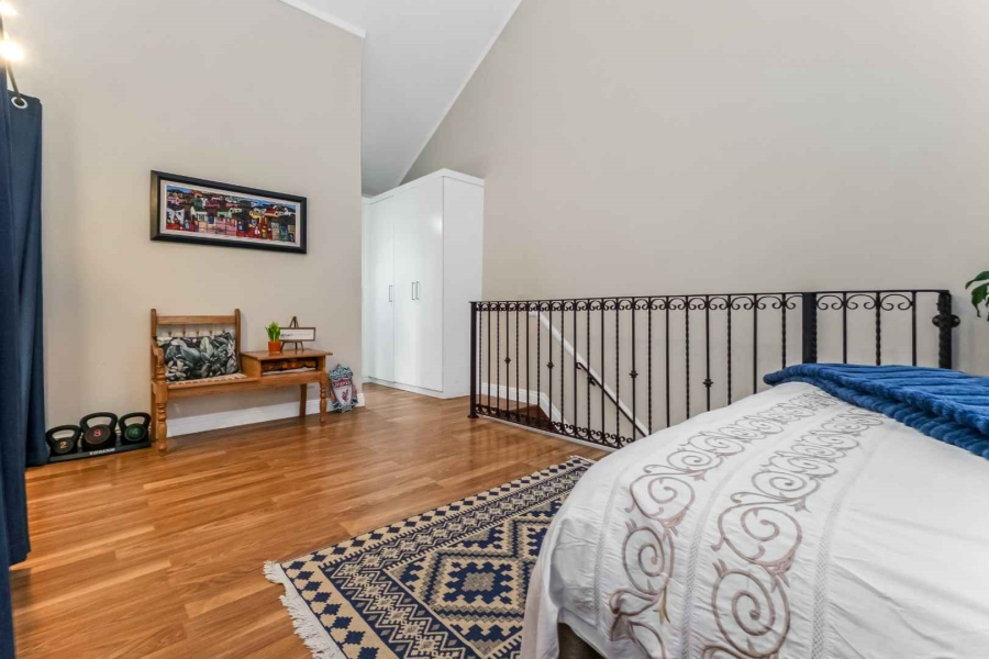 2 Bedroom Property for Sale in Lonehill Gauteng