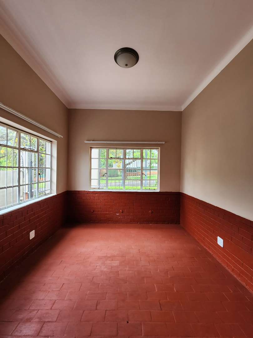 To Let 2 Bedroom Property for Rent in Lisdogan Park Gauteng