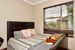 3 Bedroom Property for Sale in Heuwelsig Estate Gauteng