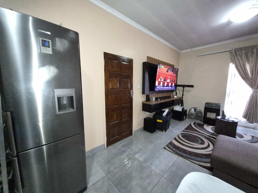 To Let 1 Bedroom Property for Rent in Norkem Park Ext 2 Gauteng