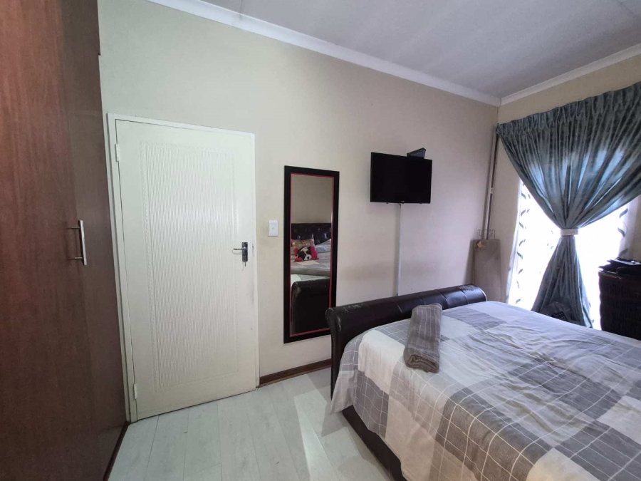 To Let 1 Bedroom Property for Rent in Norkem Park Ext 2 Gauteng