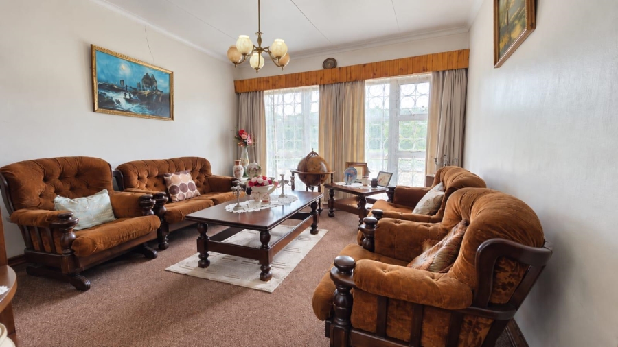 4 Bedroom Property for Sale in Verwoerdpark Gauteng