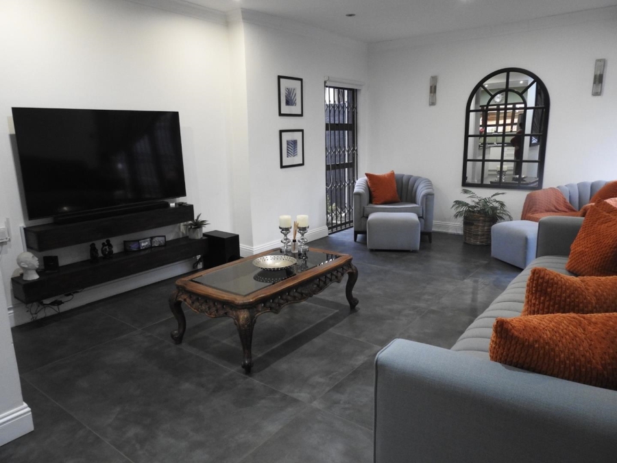 3 Bedroom Property for Sale in Ennerdale Gauteng