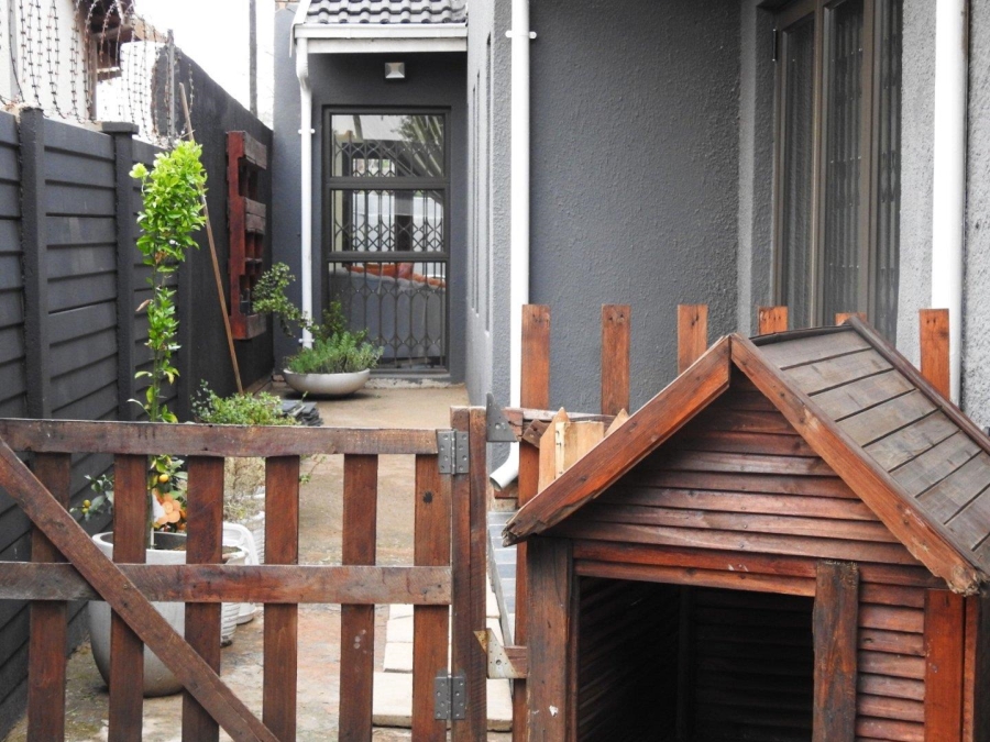 3 Bedroom Property for Sale in Ennerdale Gauteng
