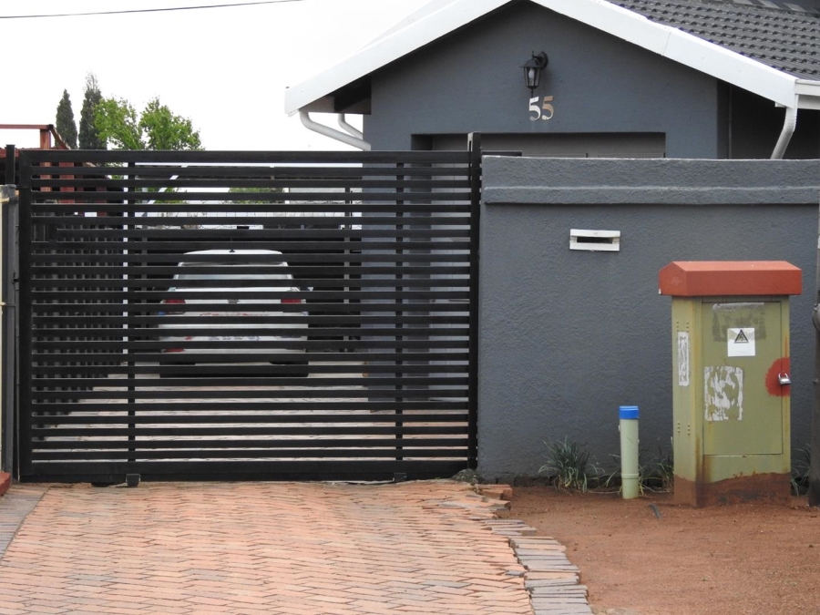 3 Bedroom Property for Sale in Ennerdale Gauteng