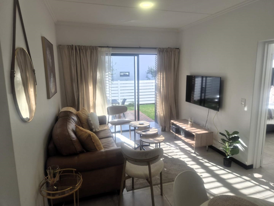To Let 2 Bedroom Property for Rent in Beverley Gauteng